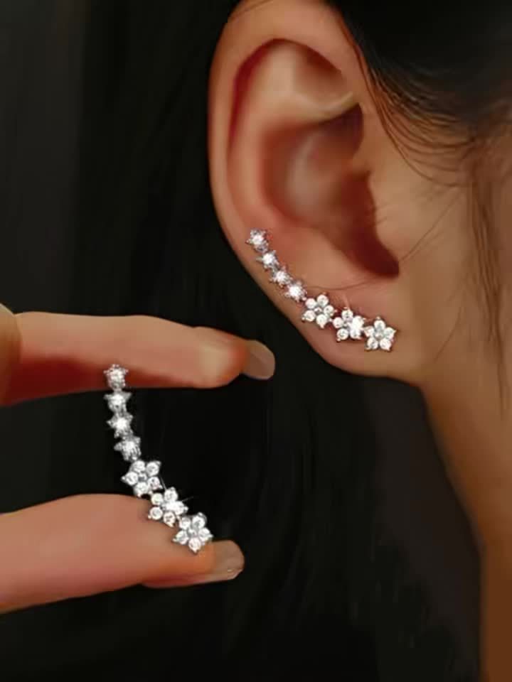 Timeless flower earrings