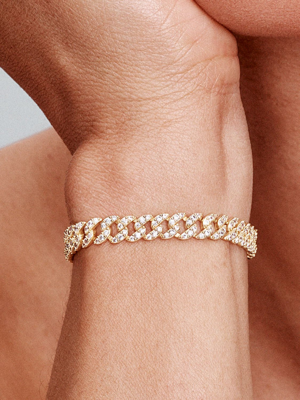 Cuban Bracelet in Gold