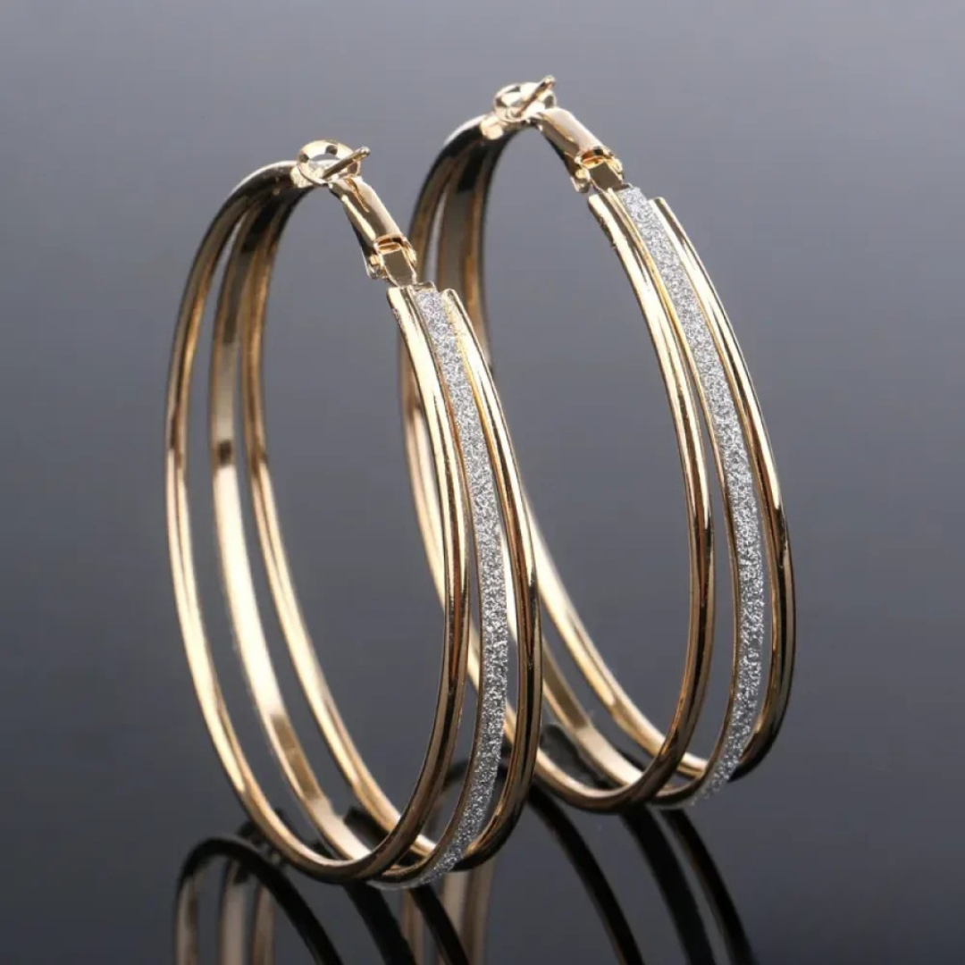 Retro golden hoop earrings
