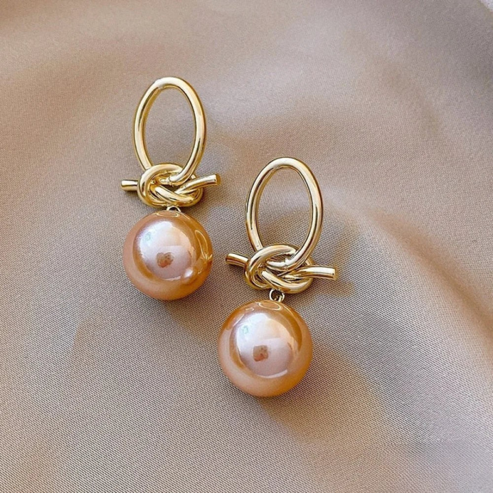 Drop Earrings with Timeless Pearl
