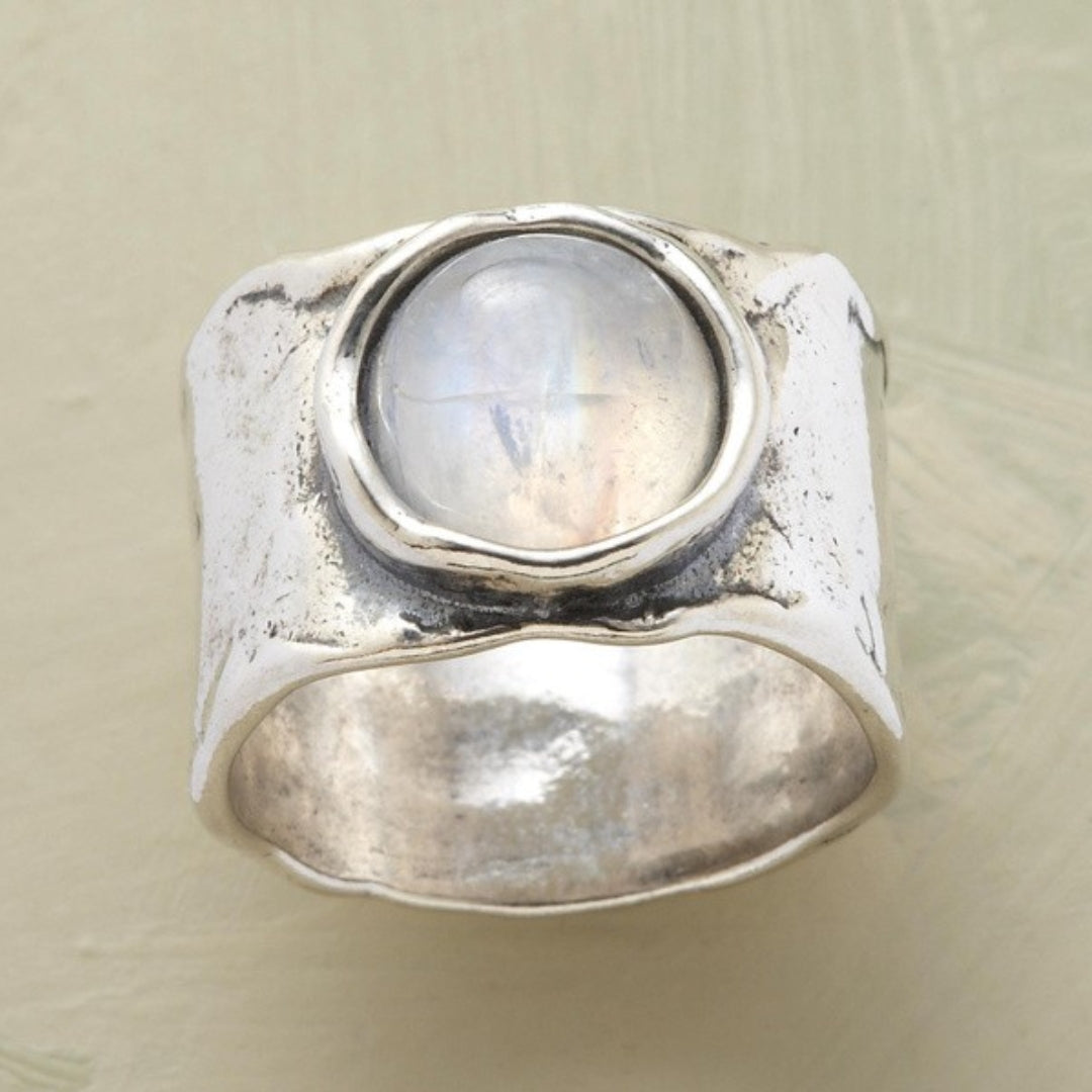 Boho Ring in Moonstone