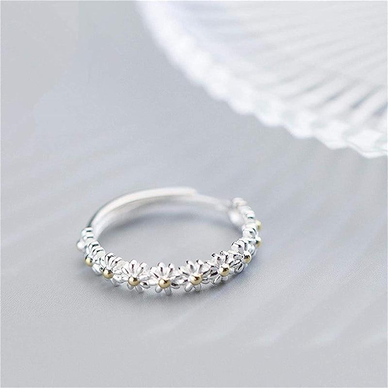 Marguerite Ring – Silver & Painted Softness