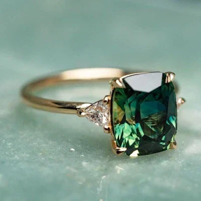 Gouden Ring met Vintage Geïnspireerde Steen