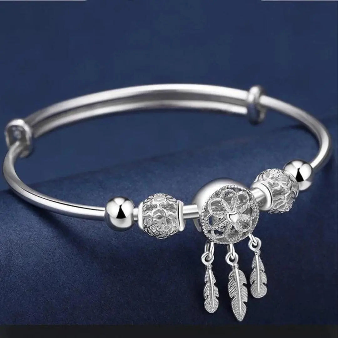 Stiff Dreamcatcher Bracelet in Silver