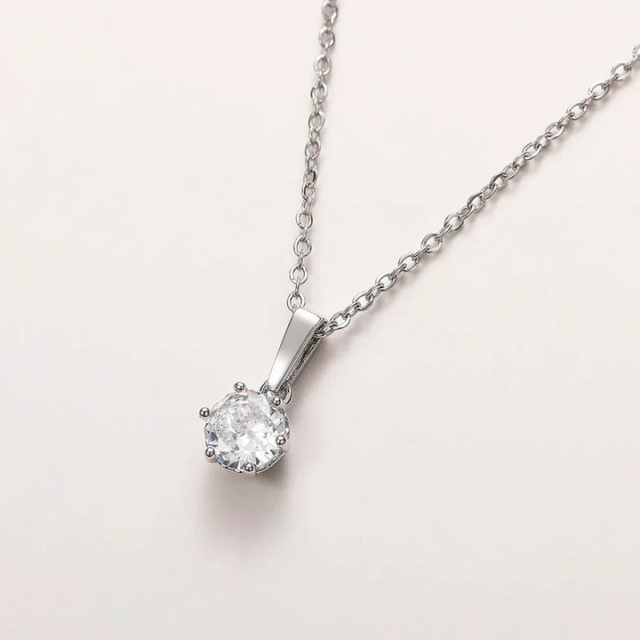Classic Necklace with Zirconia Pendant