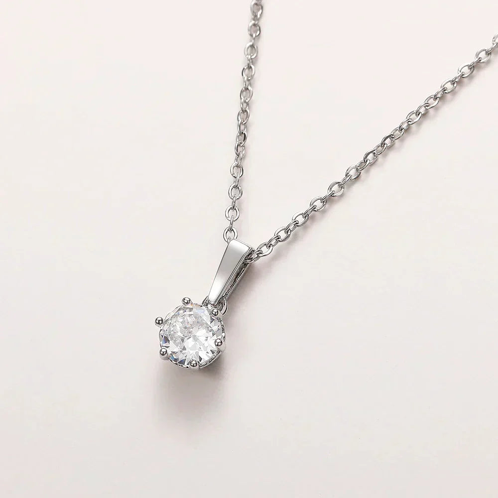 Classic Necklace with Zirconia Pendant