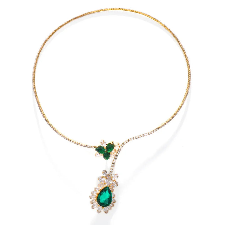 Vintage Necklace Emerald Bloom