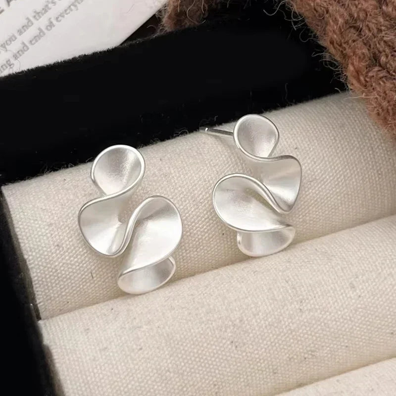 Flower Earrings in Silver and 18K Gold
