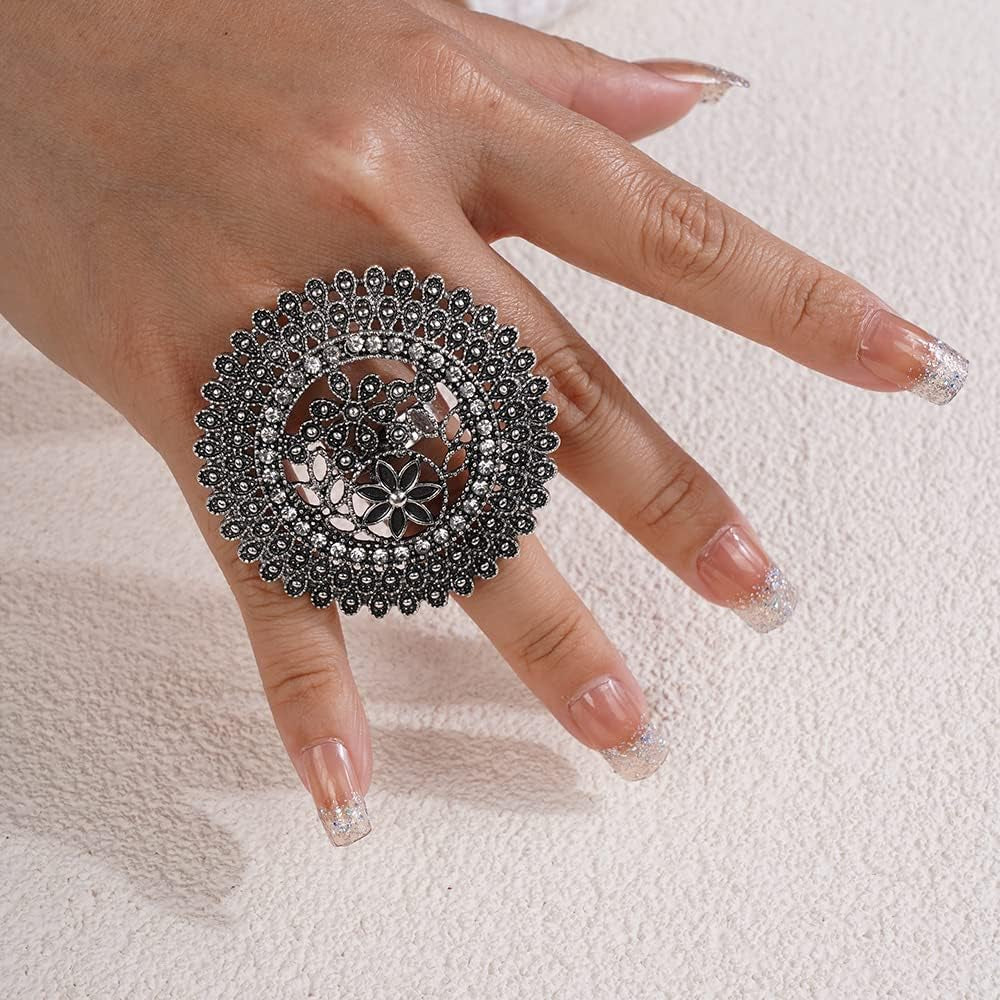 Vintage Ring with Flower