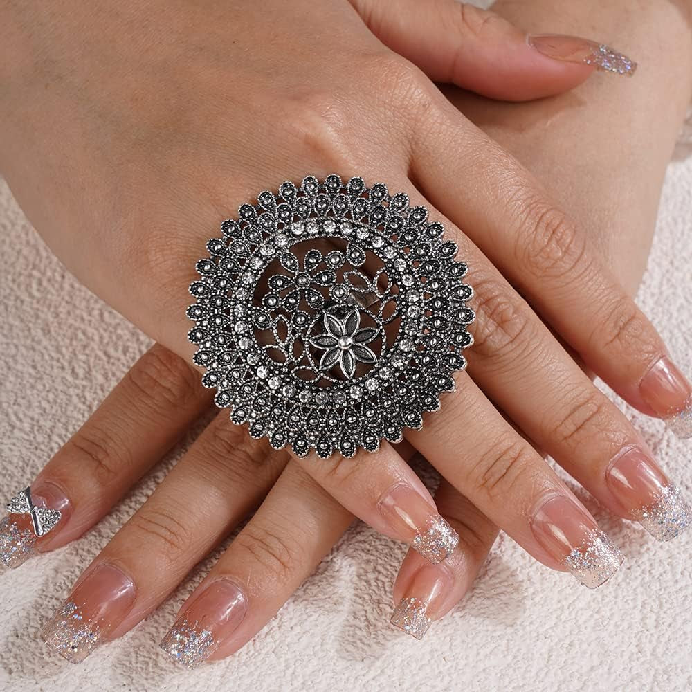 Vintage Ring with Flower