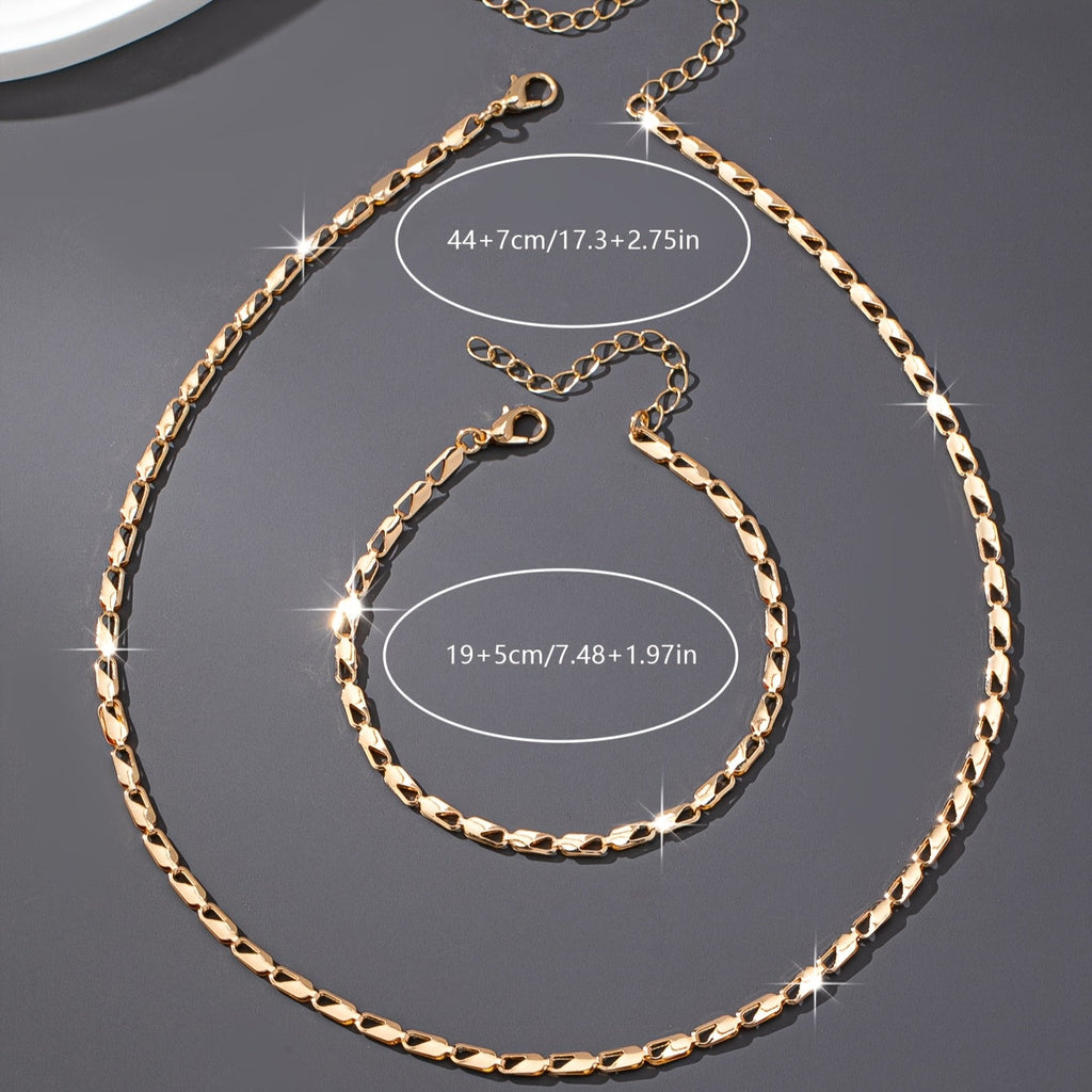 Elegant 18k Gold Necklace and Bracelet Set