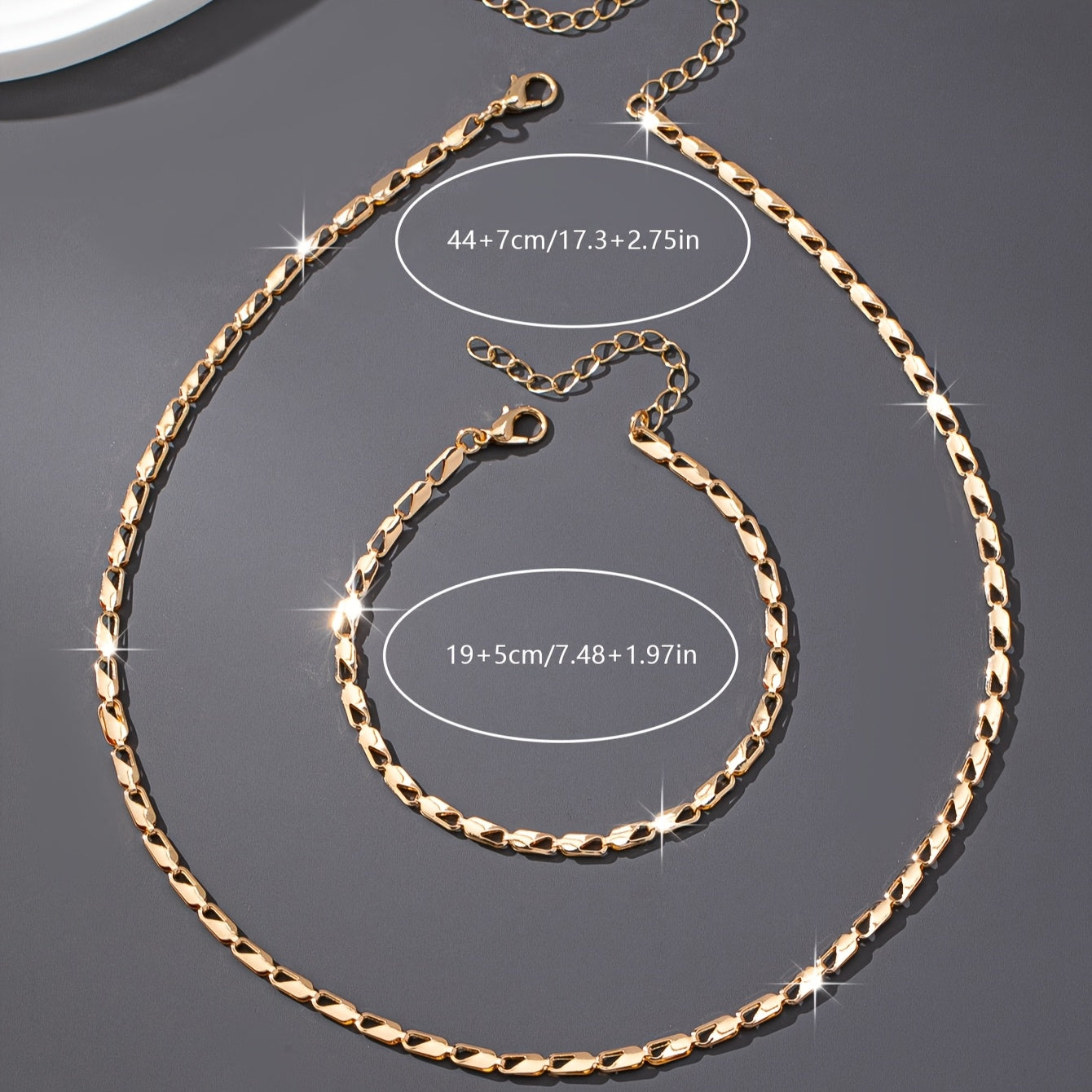 Elegant 18k Gold Necklace and Bracelet Set