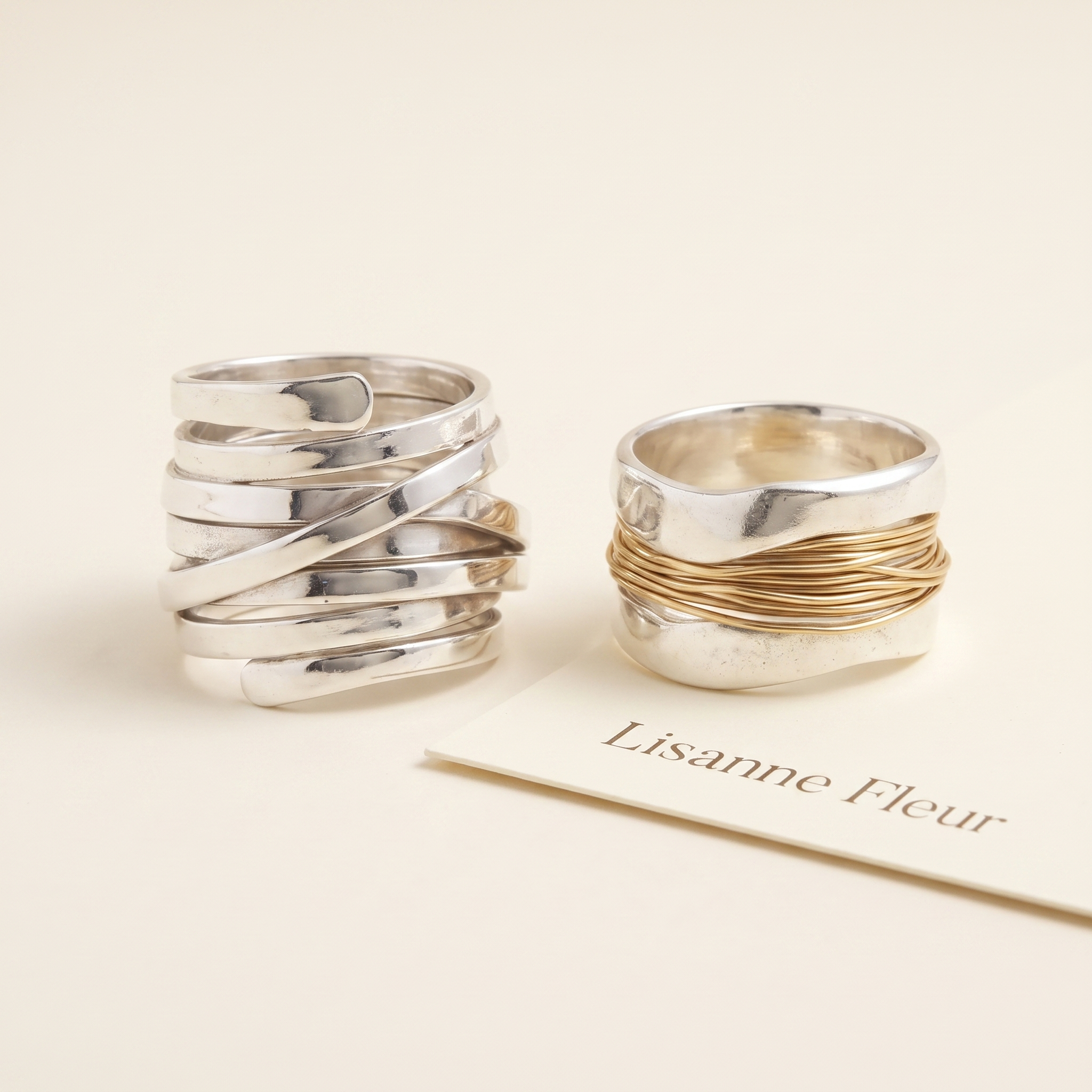 Bundel: Elegante Vintage Zilveren Ring + Zilveren ring met gouden draad