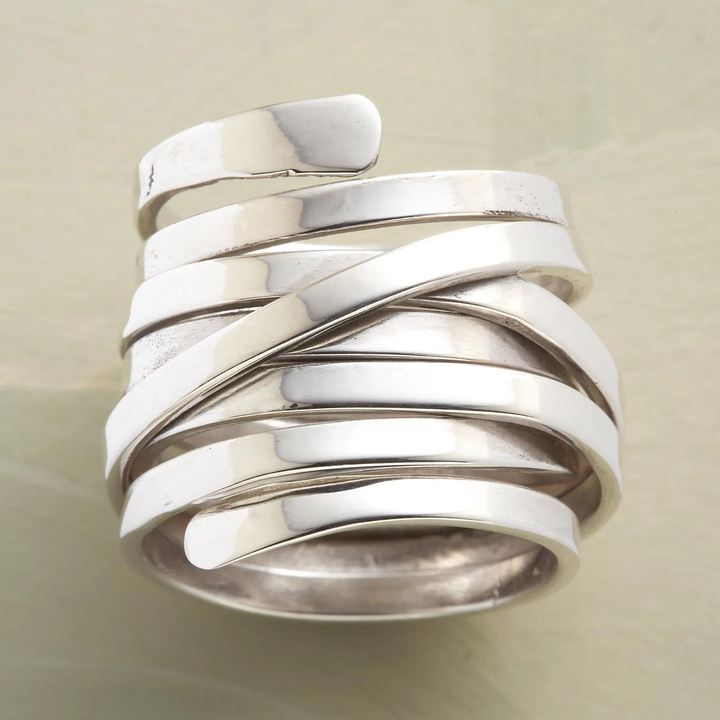 Bundle: Elegant Vintage Silver Ring + Silver Ring with Gold Thread