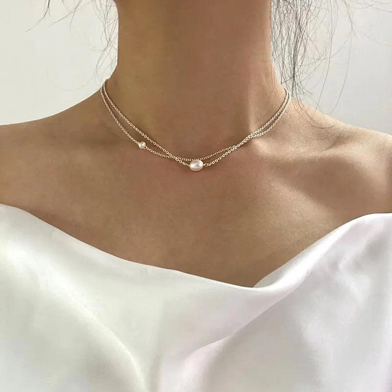 Classic pearl necklace